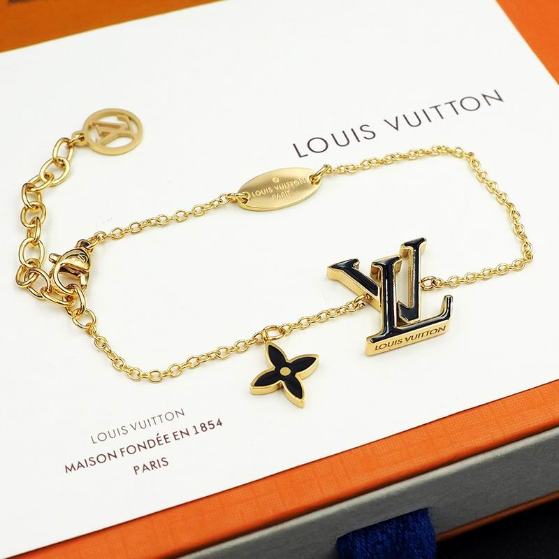 LV Bracelet 08yxq25